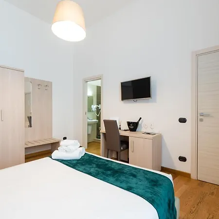 Duomo Hermes Relais 4* Neapel