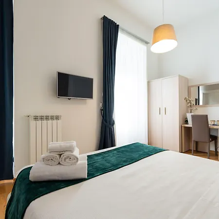 Duomo Hermes Relais بيت ضيافة 4*