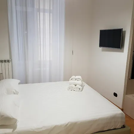 Duomo Hermes Relais نابولي